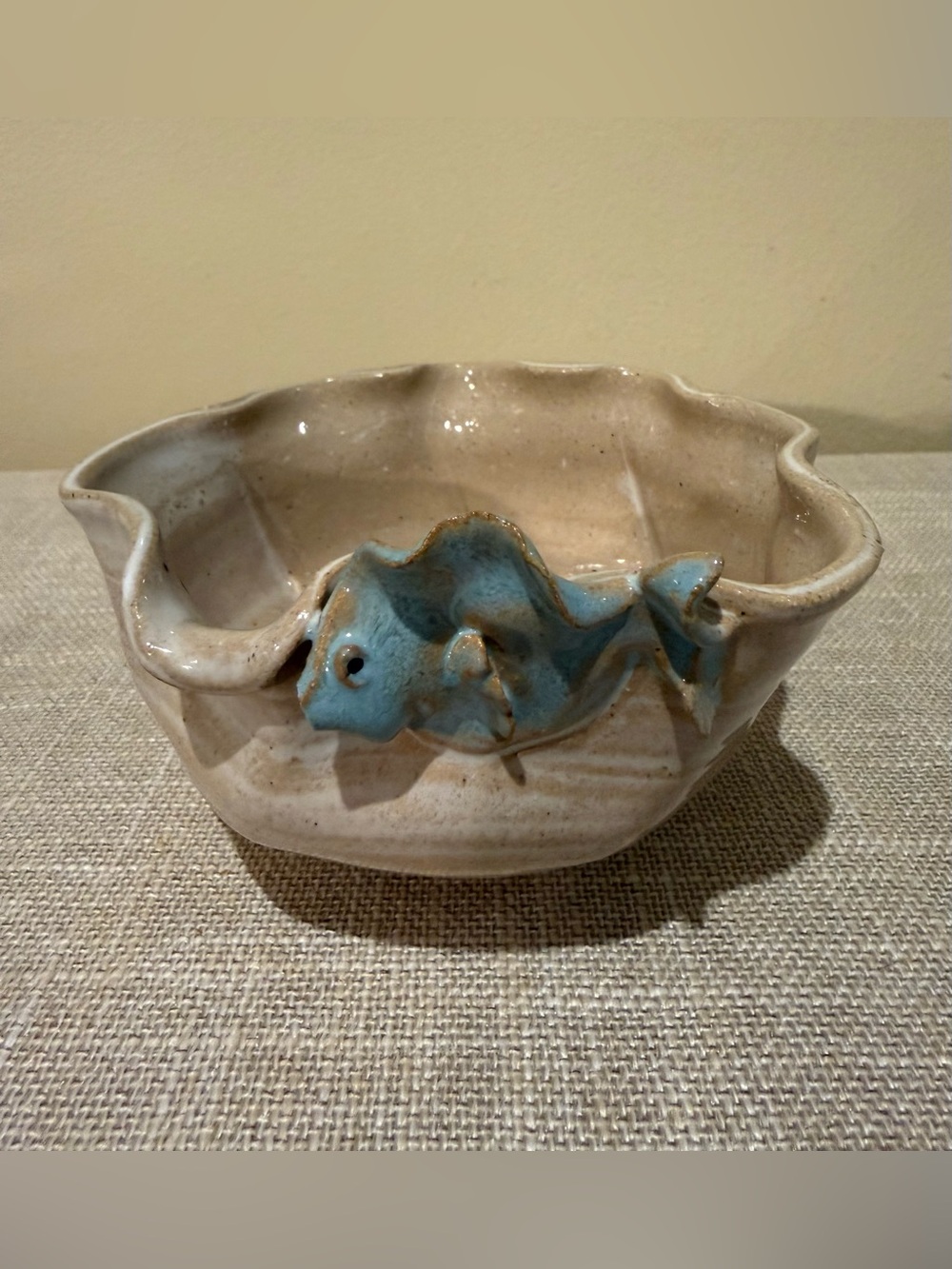 Vintage Windward Potters Biloxi MS Fish Studio Art Pottery Ruffled Bowl
